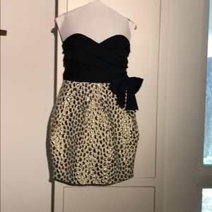 Women’s formal dress